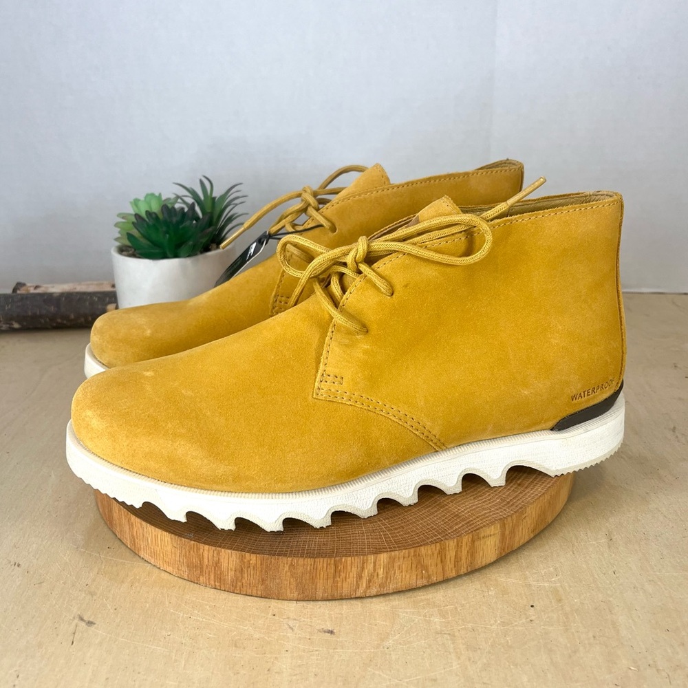 NWT Sorel Men’s Kezar Waterproof Suede Boots Yellow Suede Size 11.5